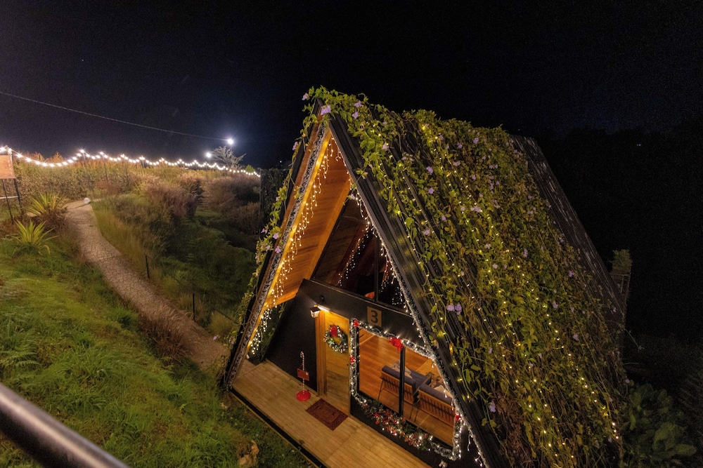 Gretel Chalets Suizos 6/50