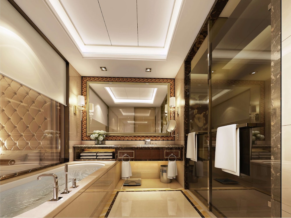 Hilton Nanjing 47/98