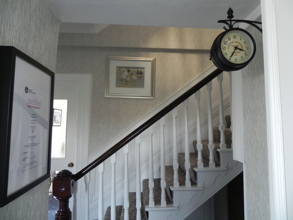Shelleven House 32/50
