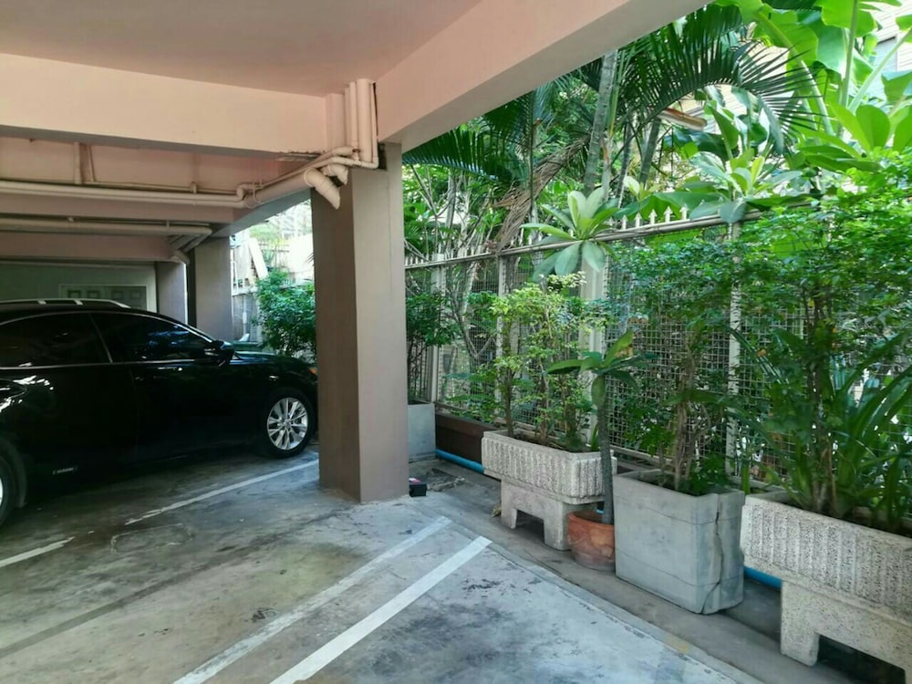Le Vanvarothai Saladaeng Residence 43/50