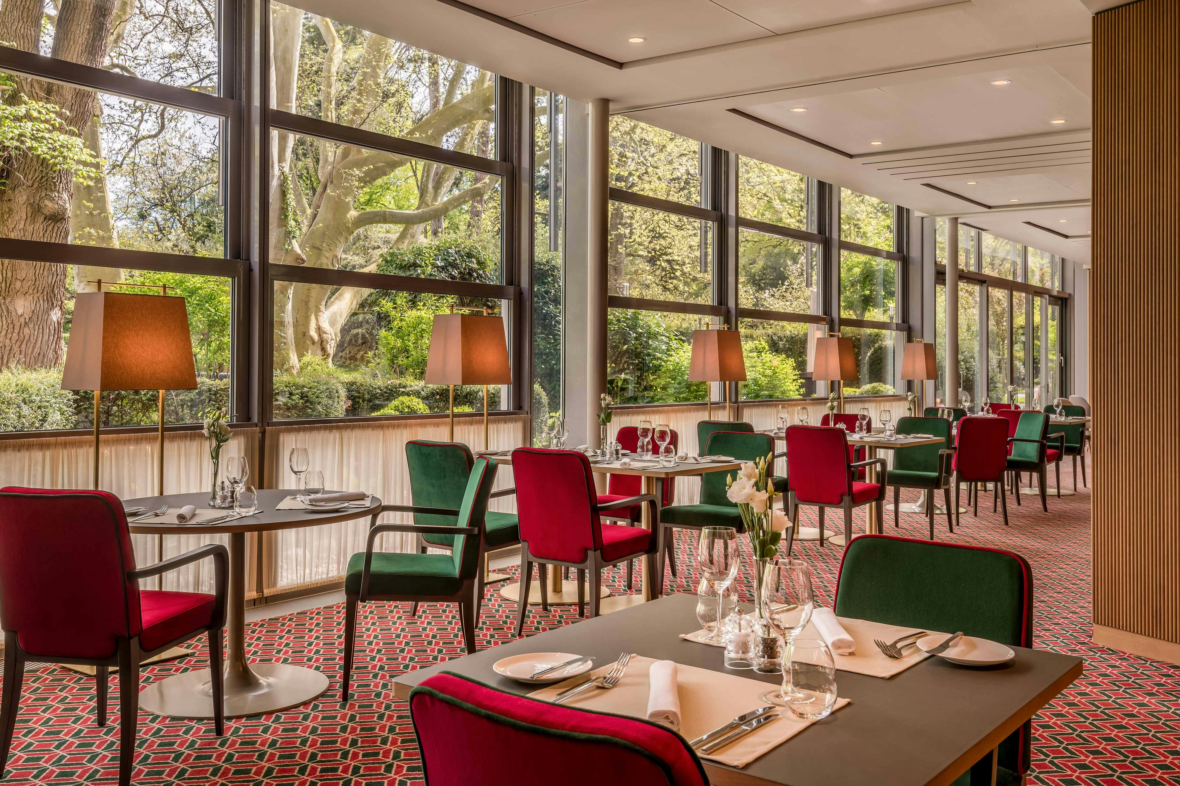 Sheraton Grand Salzburg Formerly Sheraton Salzburg Hotel 40/70