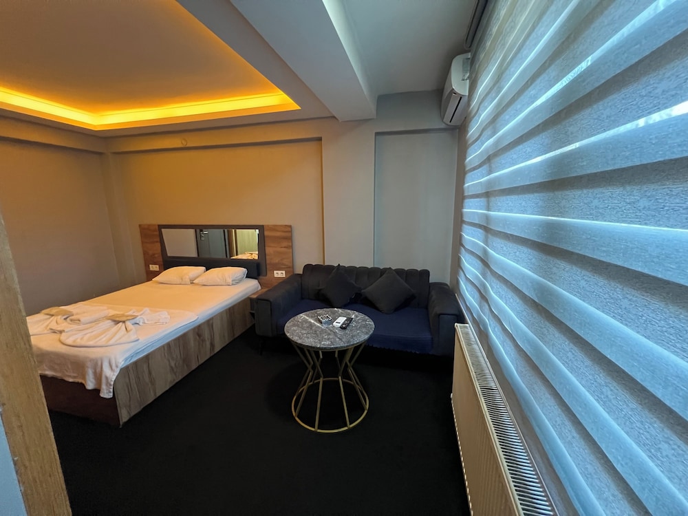 Near Suites Atasehir 13/26