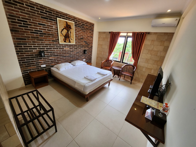 Deluxe, Double Bed