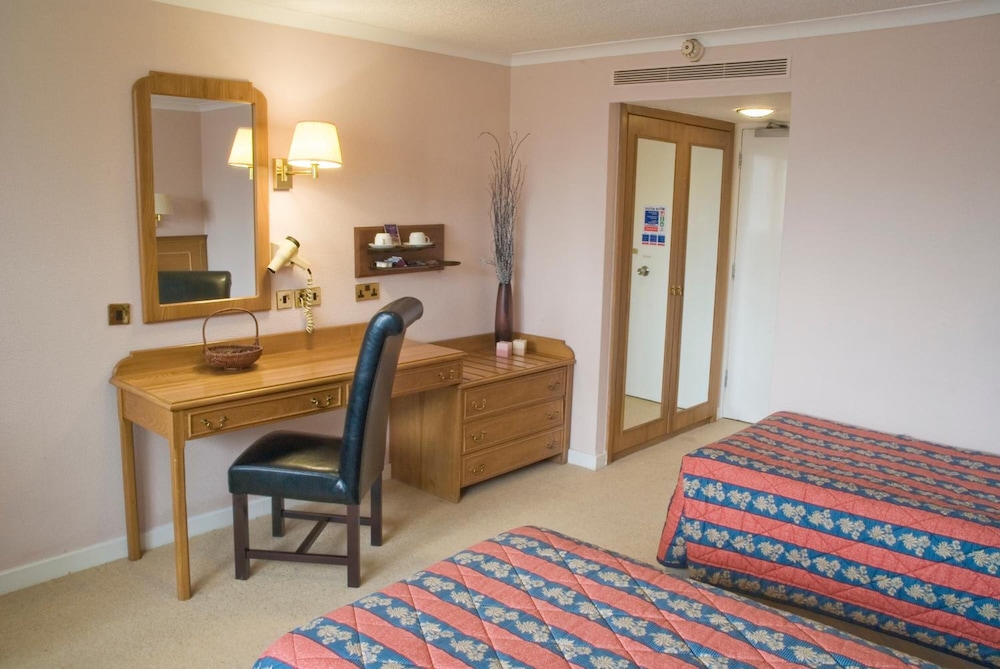 Britannia Hotel Coventry 8/53