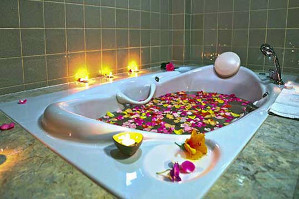 The Oriental Siam Resort 36/71