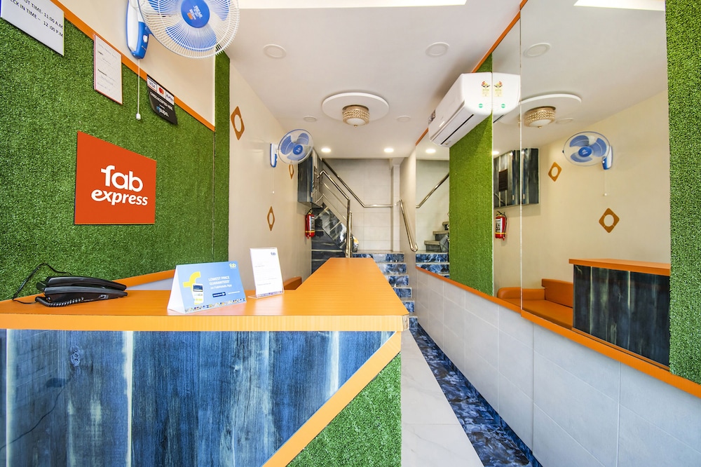 Fabhotel Orange Suites Santacruz East 2/26