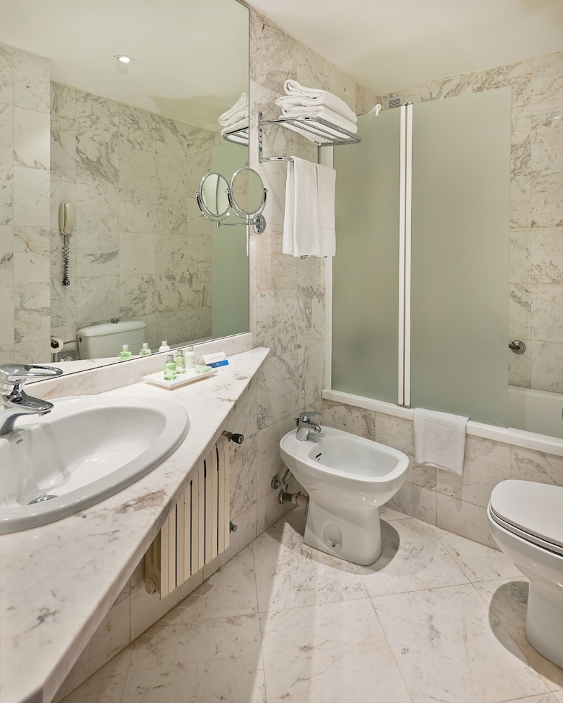 Nh Barcelona Entenza Hotel 46/47