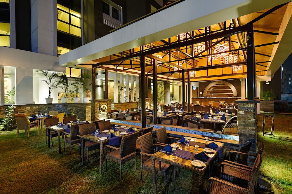 Hotel Deccan Pavilion Pune 22/26