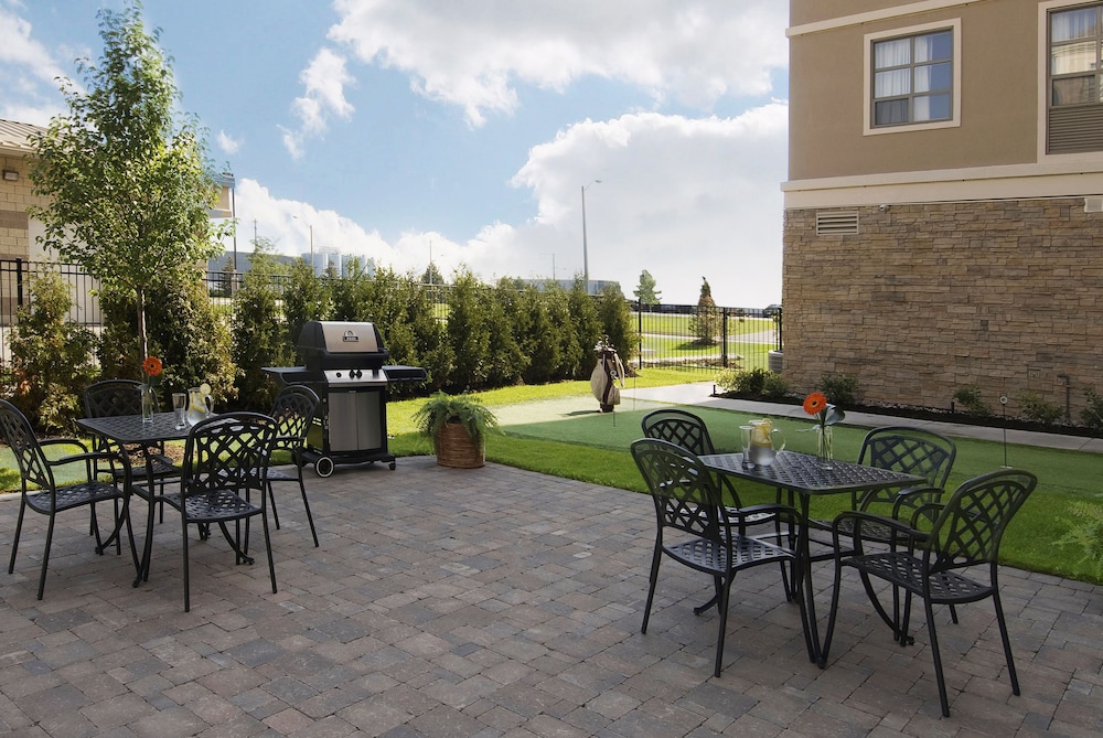 STAYBRIDGE SUITES GUELPH 54/78