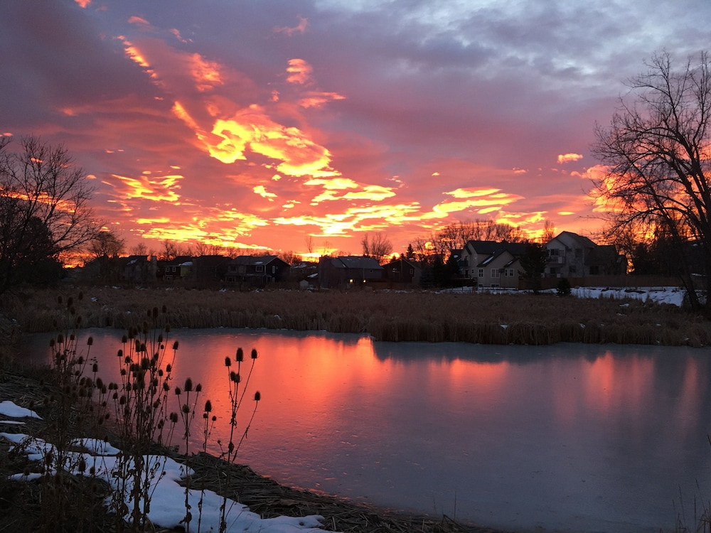 Boulder Twin Lakes Inn 43/49