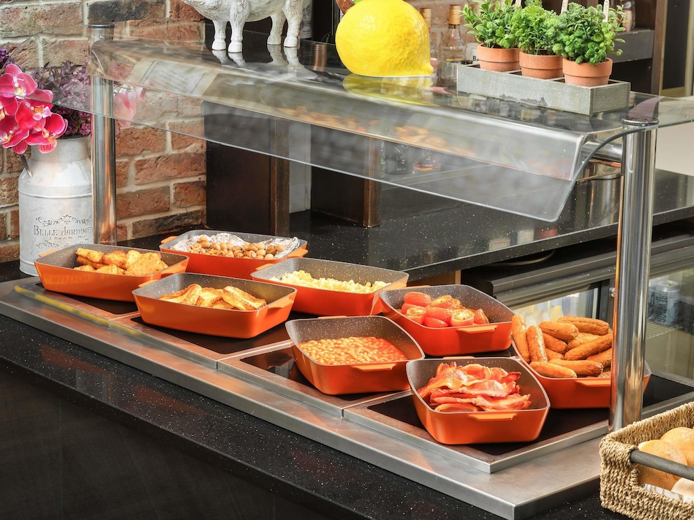 Mercure Doncaster Centre Danum Hotel 24/50
