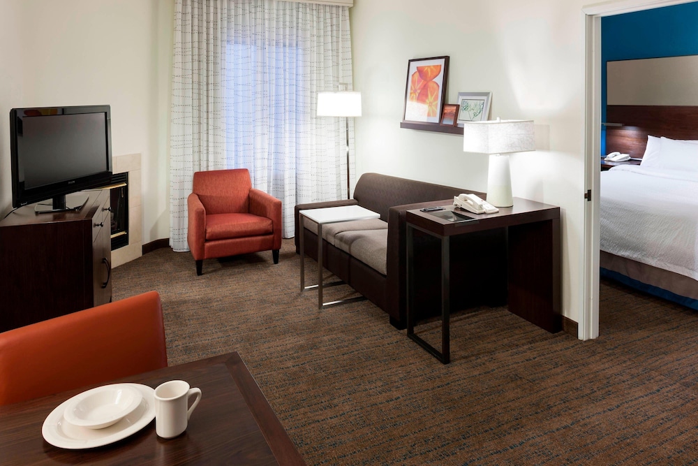 Residence Inn By Marriott Santa Clarita Valencia 52/61