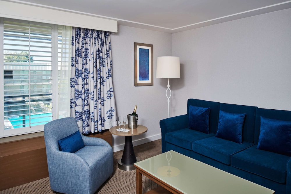 Doubletree By Hilton Torrance South Bay 23/37