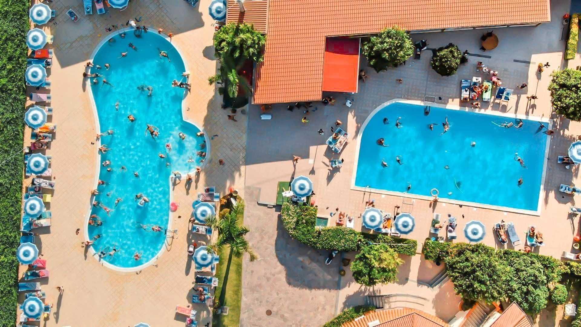 Club Esse Aquilia Beach Village 49/52