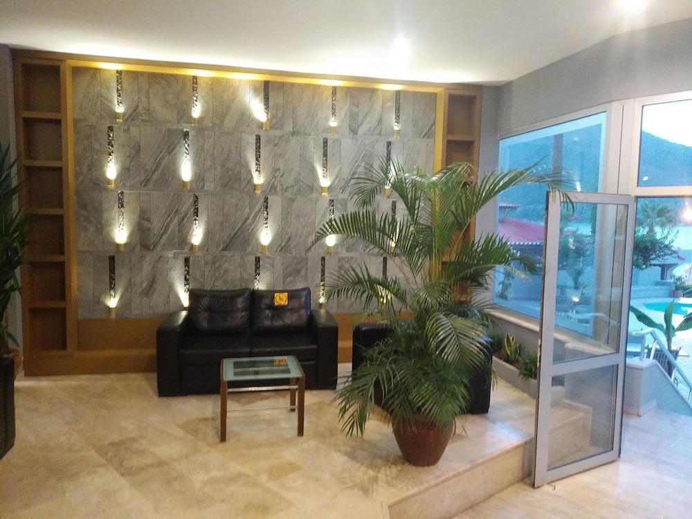Marbas Select Beach - Adults Only (+14) 13/50