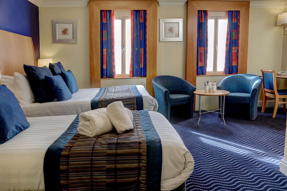 The Bull Hotel, Sure Hotel Collection by Best Western 30/49