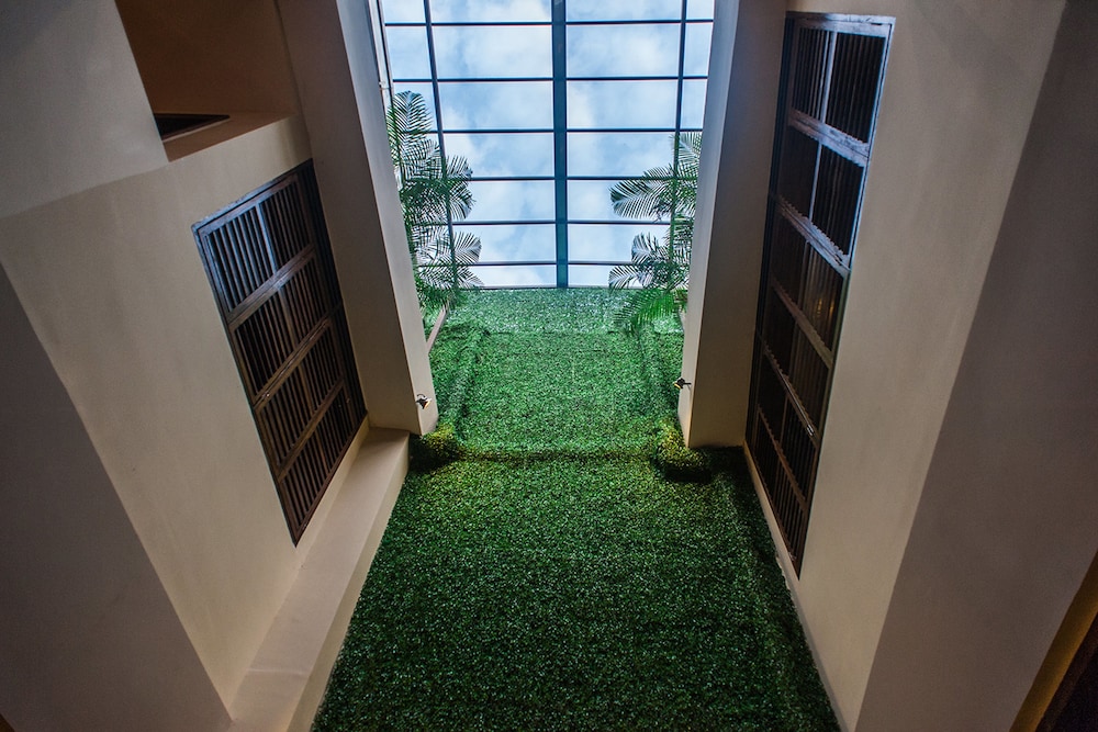 Armenian Suite 48/58