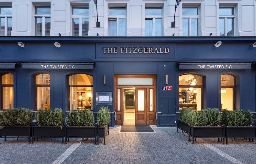 The Hotel Fitzgerald 6/78
