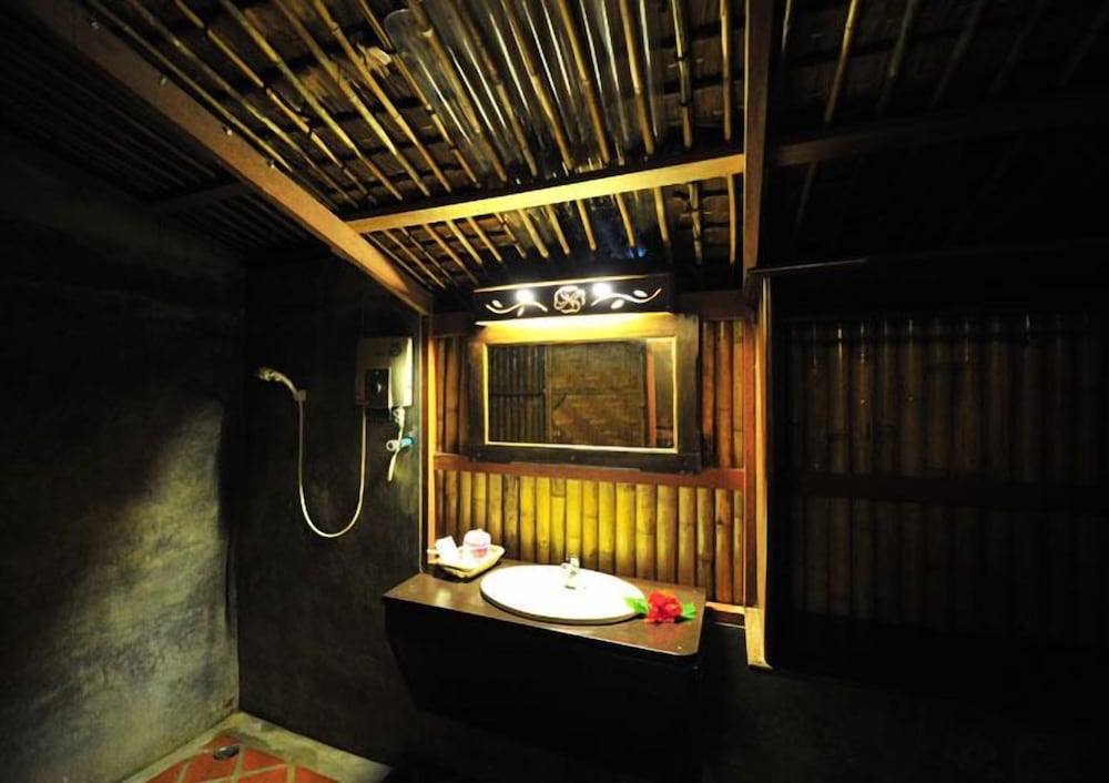 Chunut House Resort 36/51