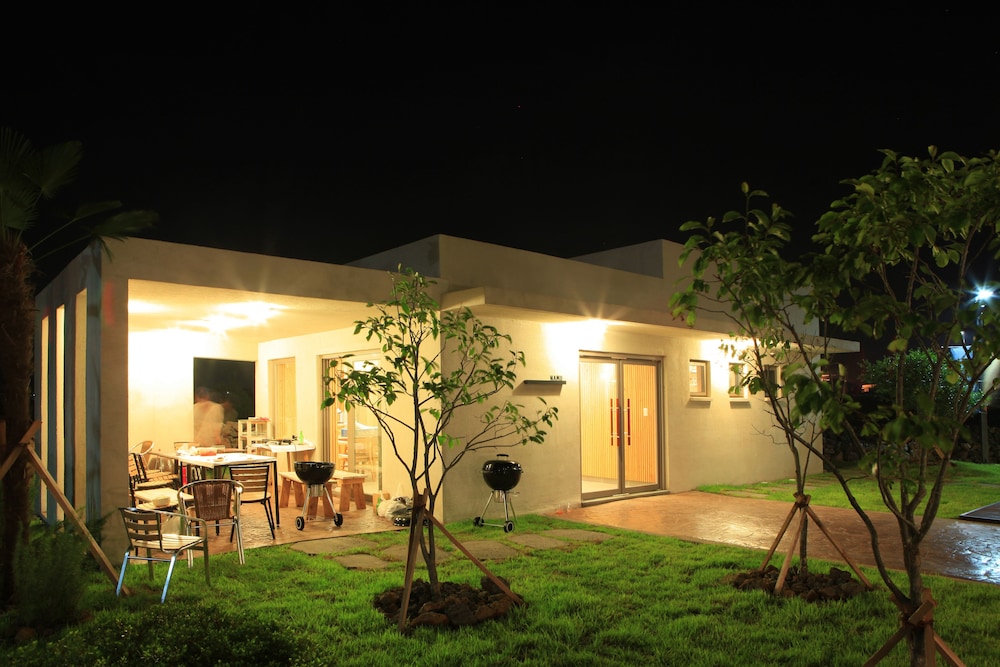 Comma Resort 38/41