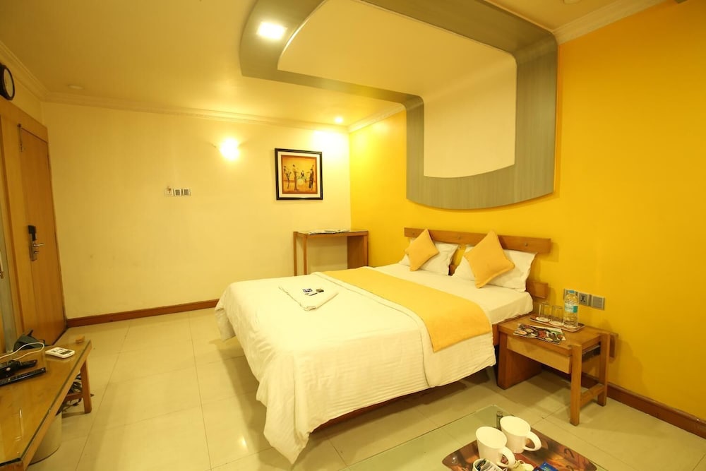Hotel Kohinoor Square 5/37