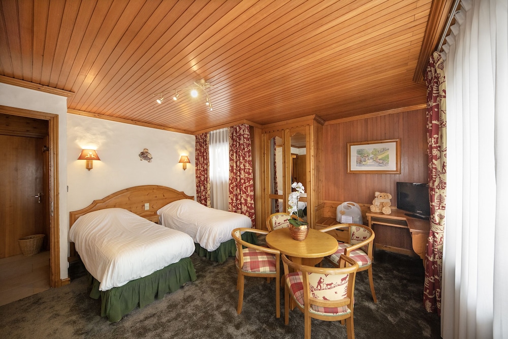 Hotel Spa Neige Et Roc Samoens 33/77