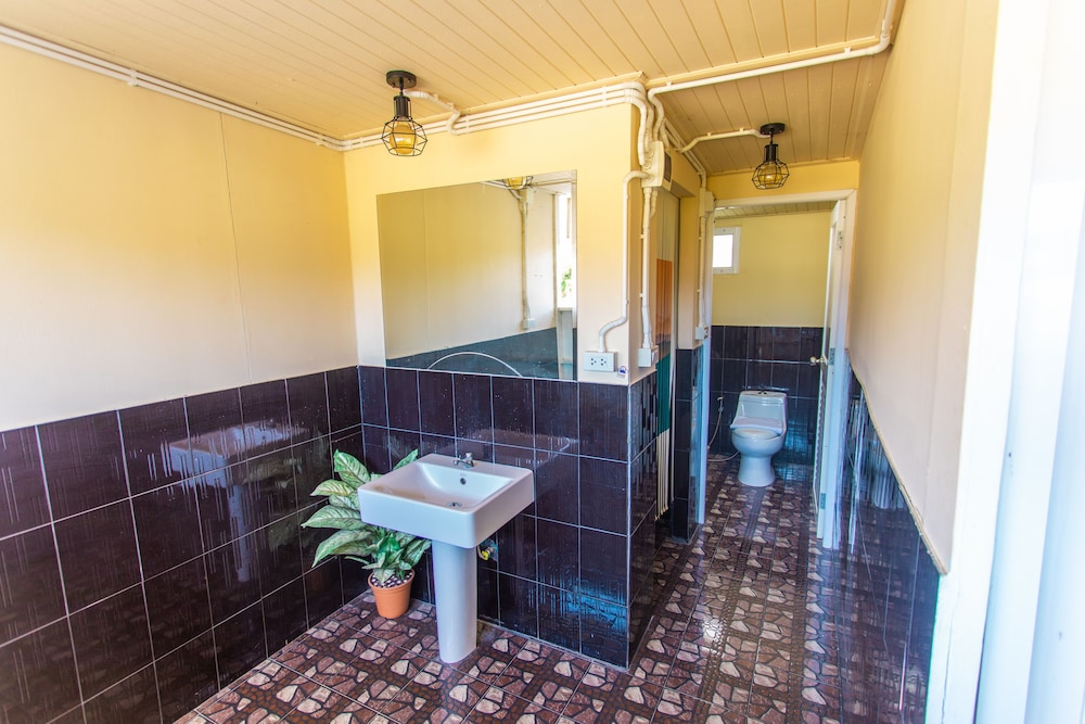 Mossview Resort 46/72