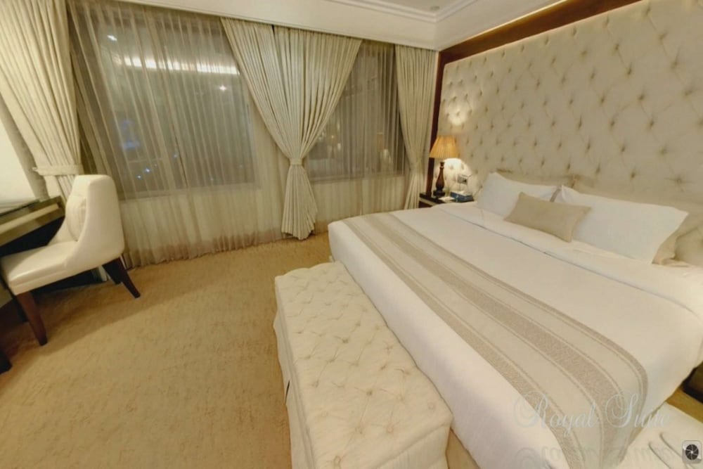 Agrabad Hotel 30/69