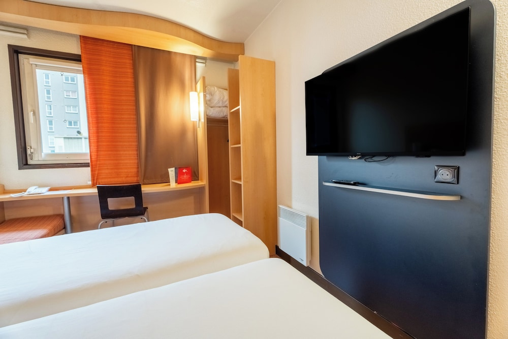 Ibis Paris Pont De Suresnes 25/58