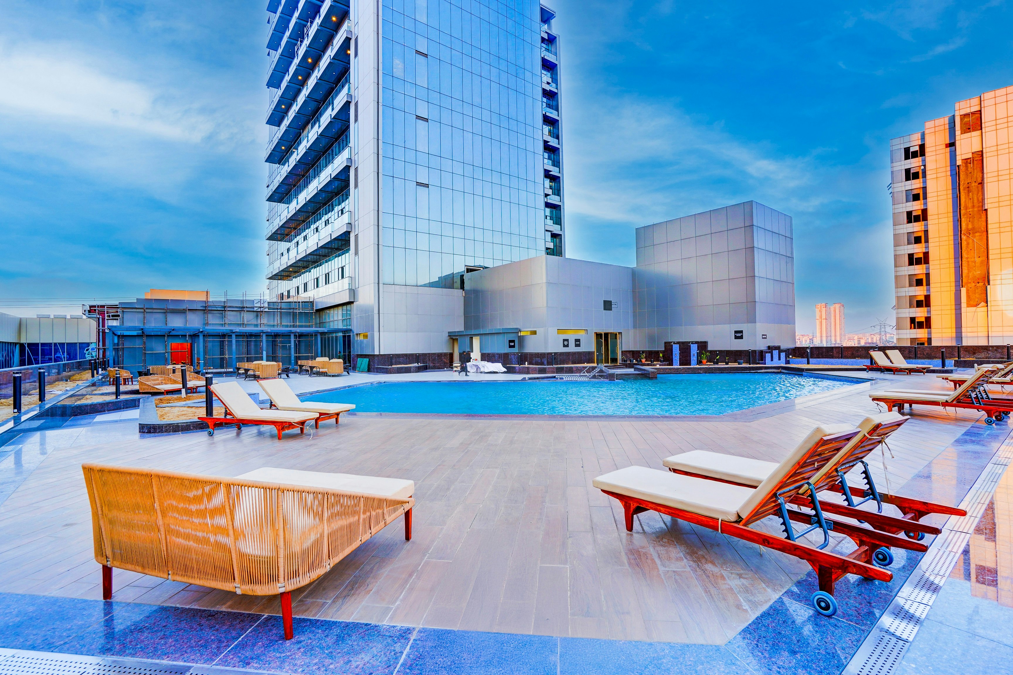 Sunday Hotel & Residence Gurgaon 17/50