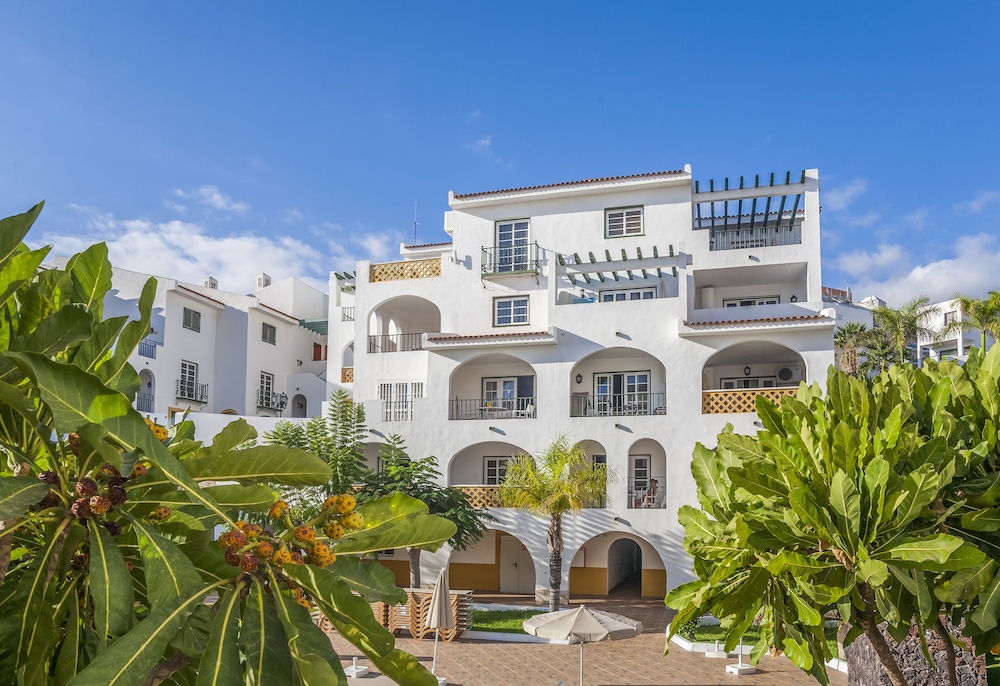 Hilton Vacation Club Sunset Harbour Club Tenerife 1/50