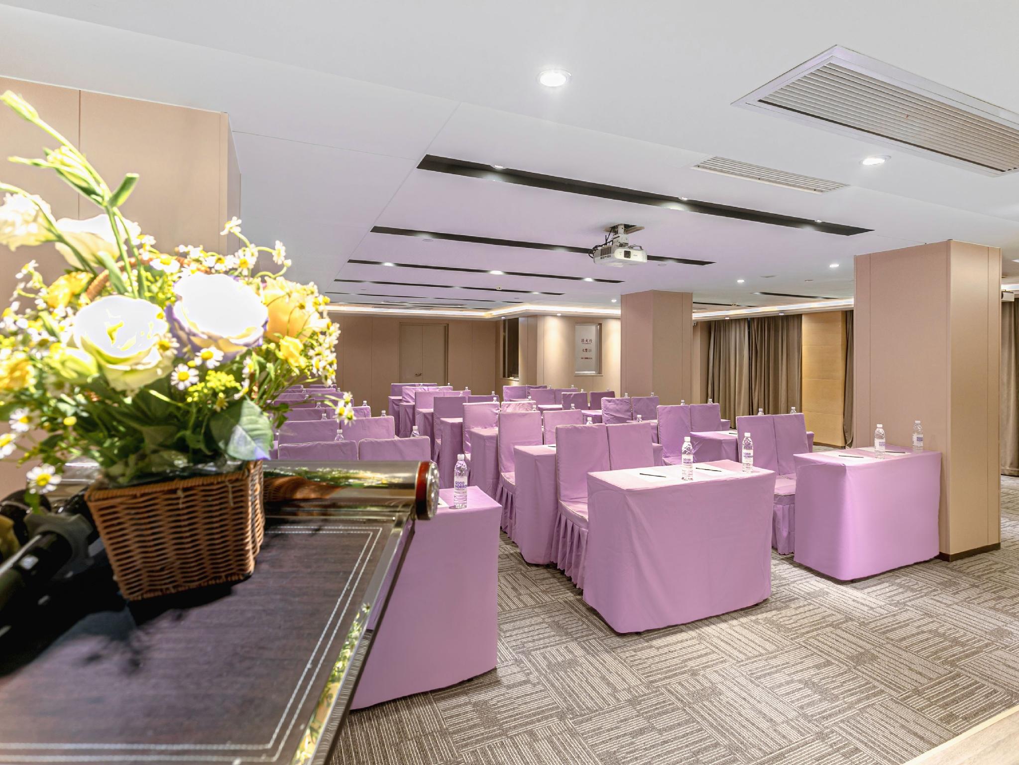 Lavande Hotel (Haikou Hainan University Qilou Old Street Branch) 25/36