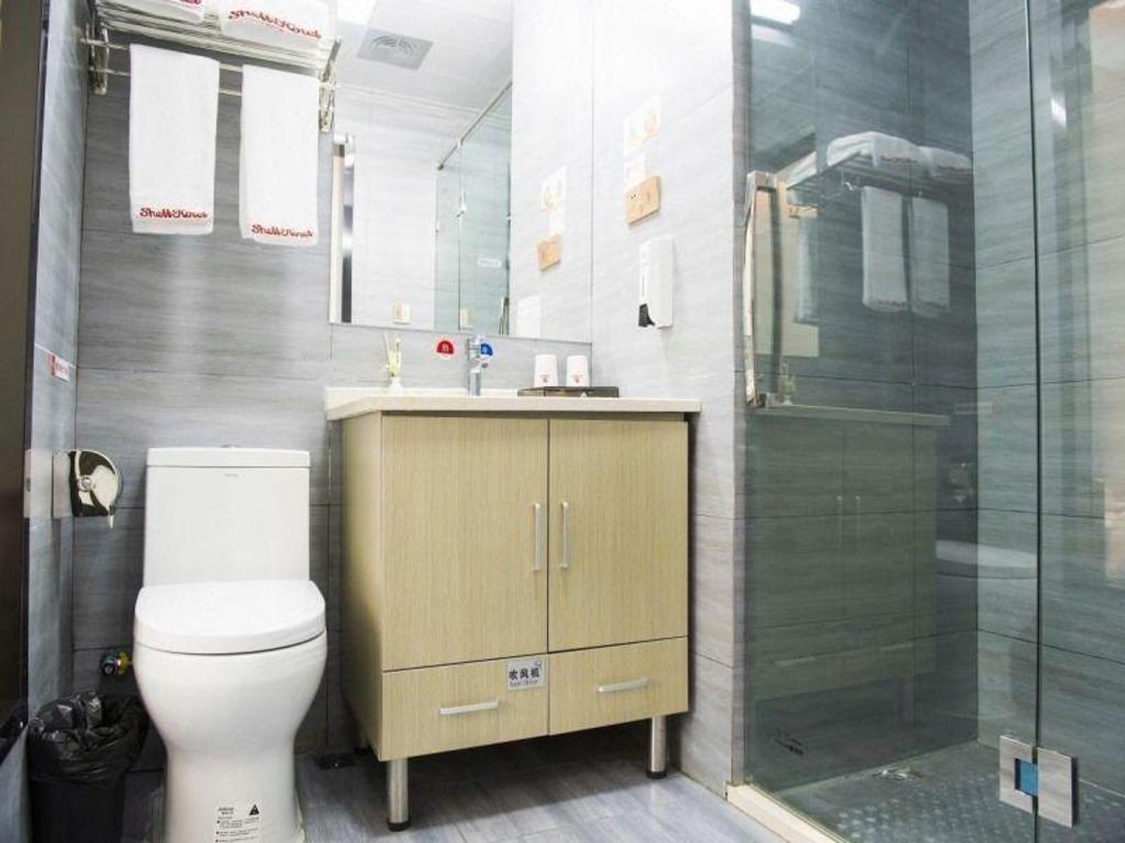 Fashion, Family, 1 King and 1 Single Beds، Shell Wuxi Huishan District Wanda Plaza Yanqiao Subway Station Hotel 8/8