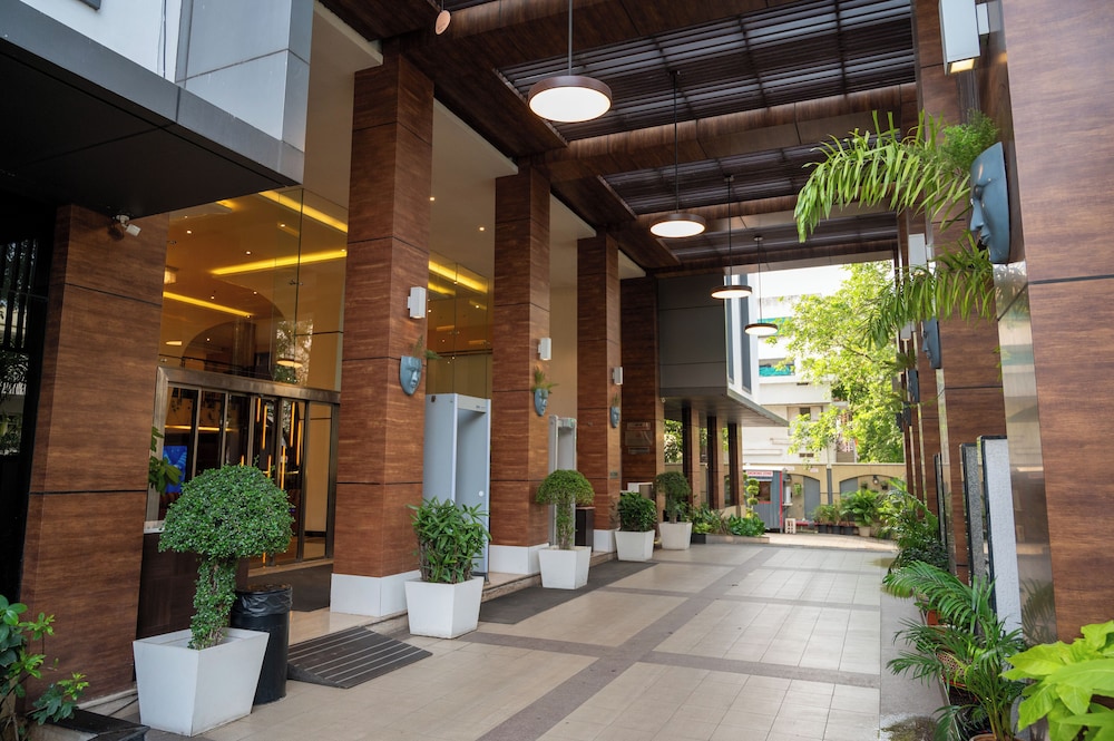 Grand Kakinada by GRT Hotels 5/57