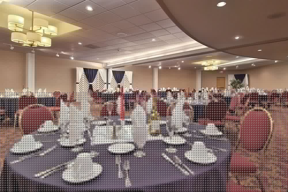 Red Lion Hotel Coos Bay 33/39
