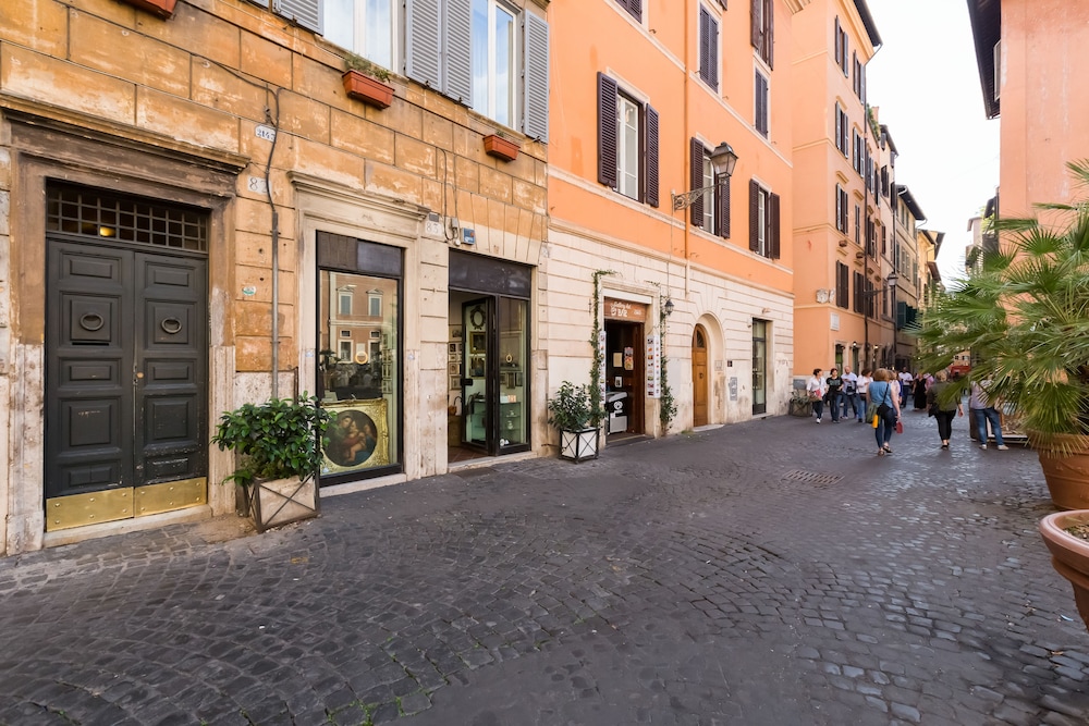 Piazza Navona-Coronari House 16/24
