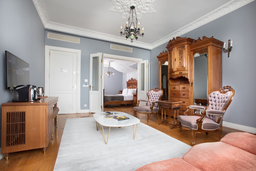 Lina Hotels Taksim Pera 40/63