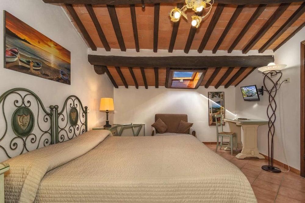 CLASSIC, DOUBLE OR TWIN BED