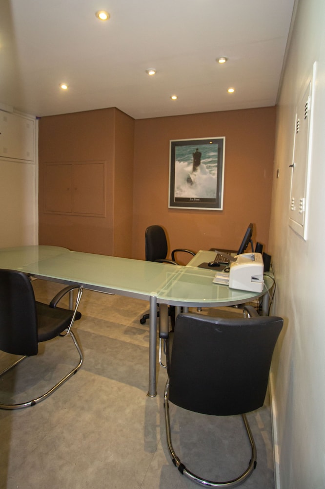 Trevi Hotel & Business 62/67