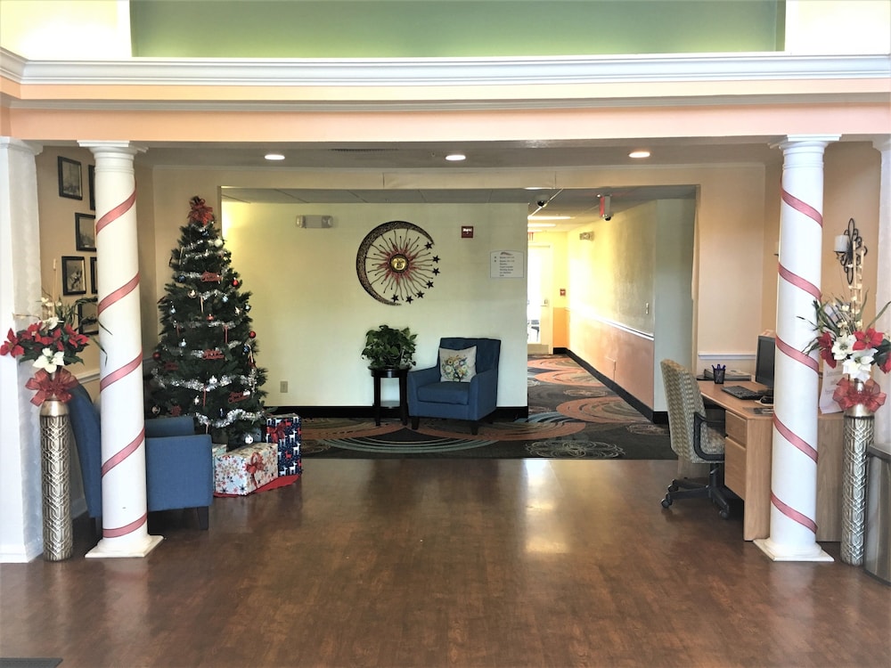 Baymont By Wyndham Lakeland 7/21