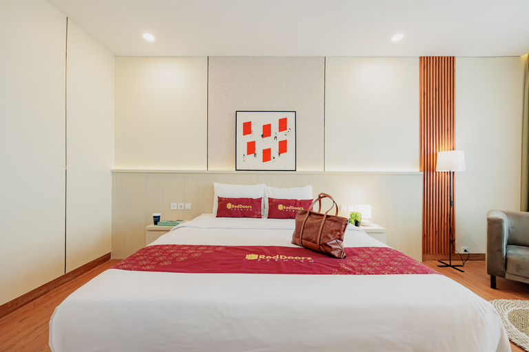 Reddoorz, Premium