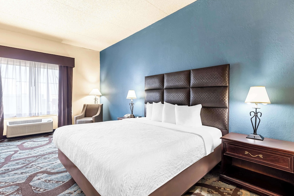 Best Western Holiday Manor 17/49
