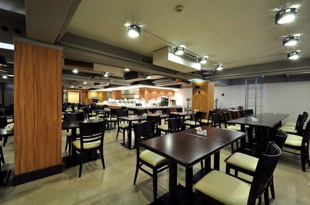 Delight Hotel 61/72