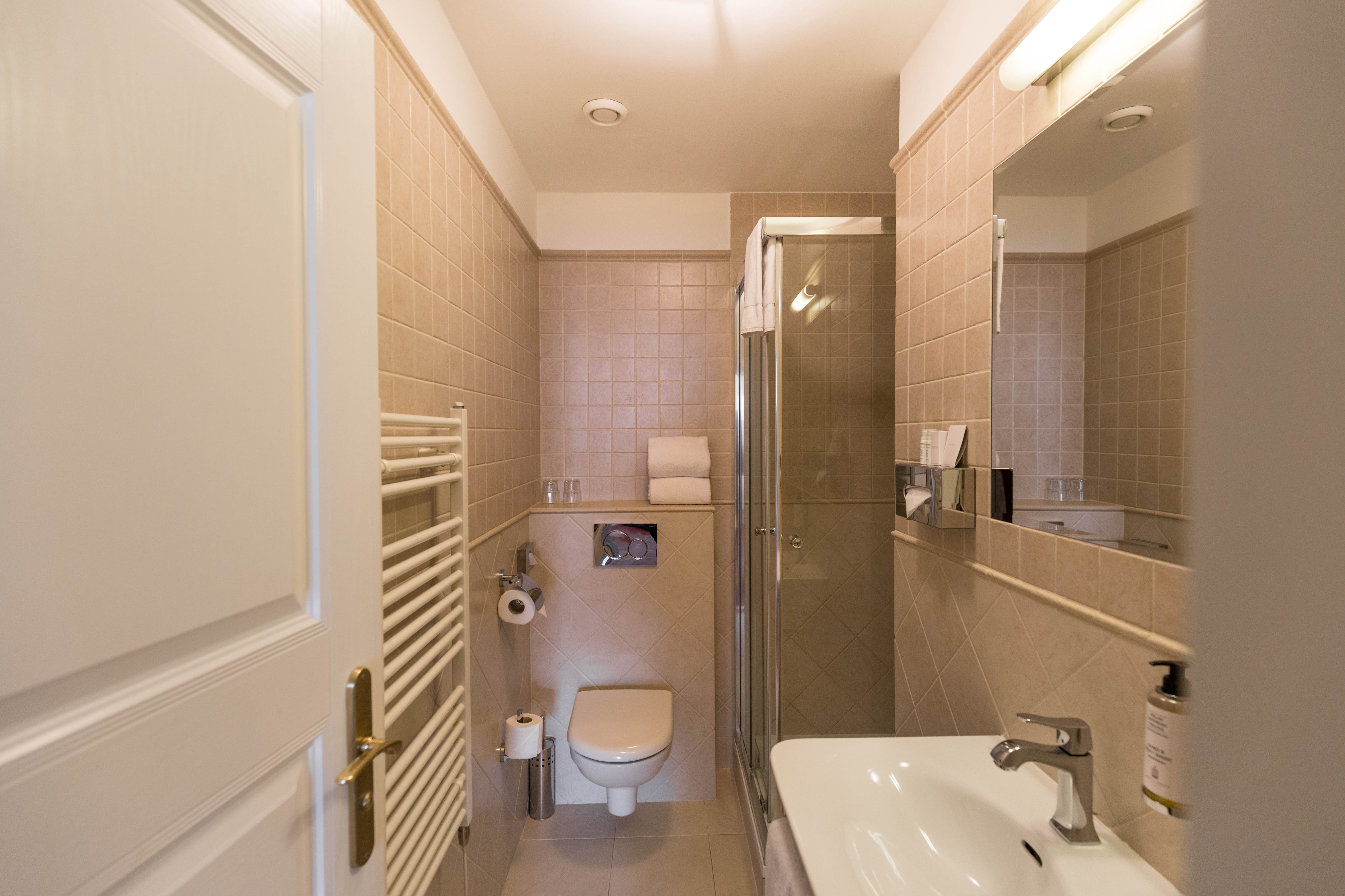 Rott Hotel 34/34