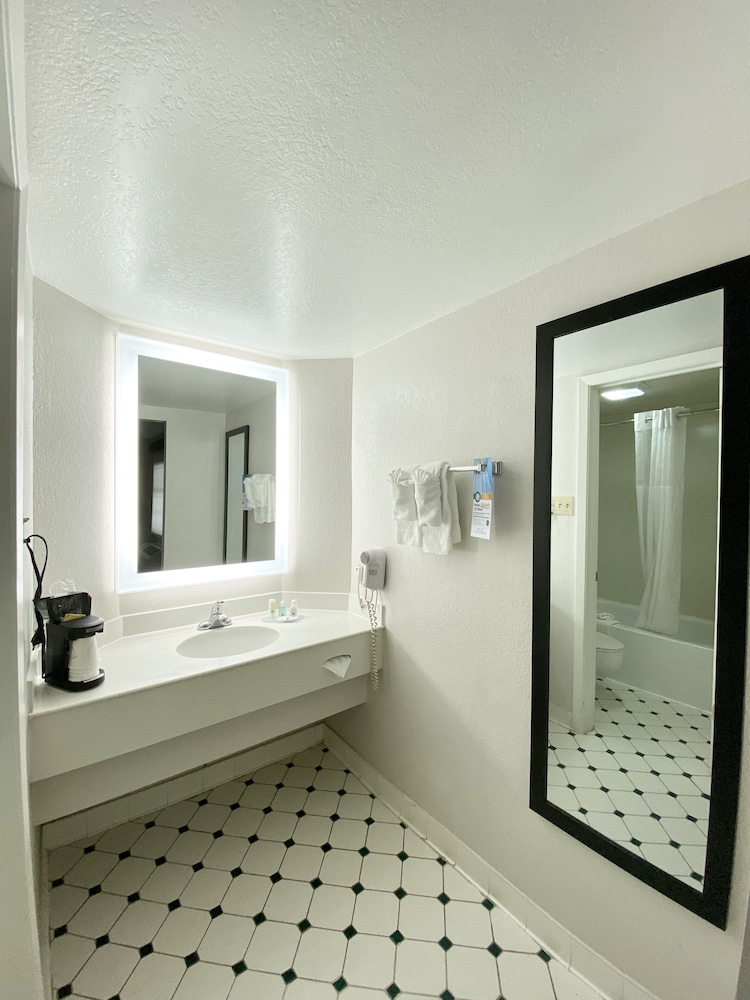 Quality Inn Harlingen TX 6/17