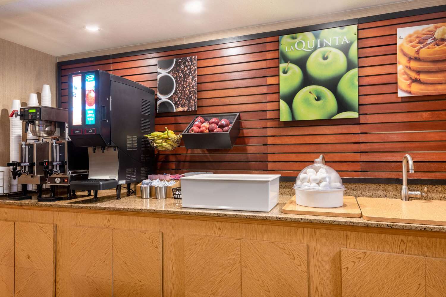 La Quinta Inn by Wyndham Amarillo Mid-City 17/52
