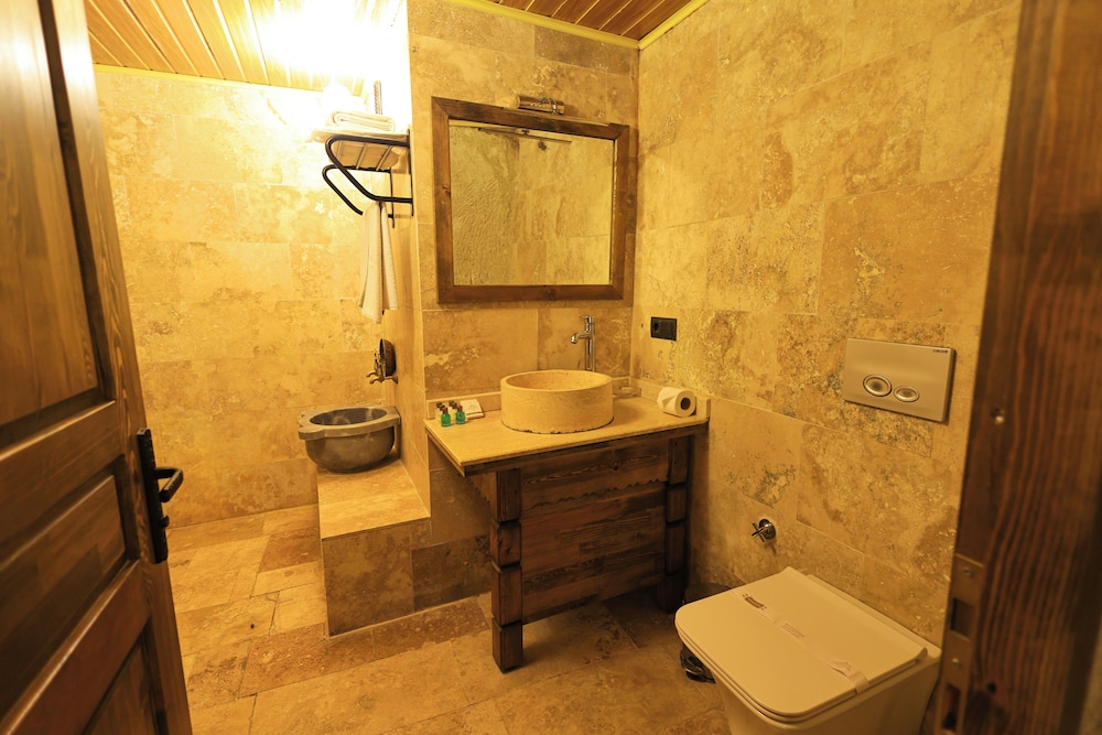 Cave, Suite, Double Bed، Ortahisar Cave Hotel 5/5