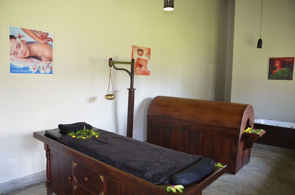 Kamili Beach Villa 4/34