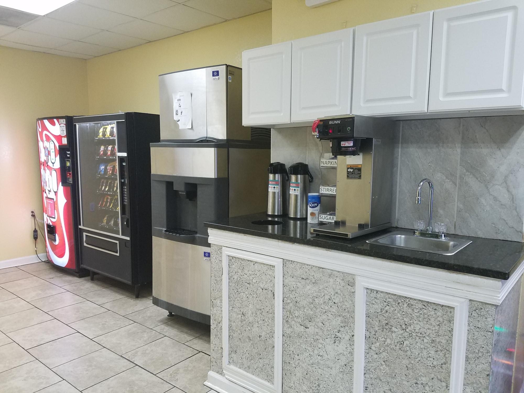 Masters Inn Columbia I-26 8/22