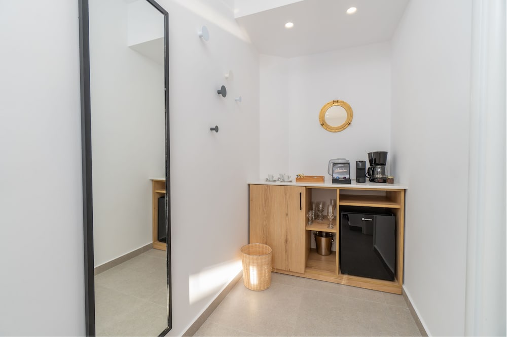 Symphony Suites Santorini 4/50